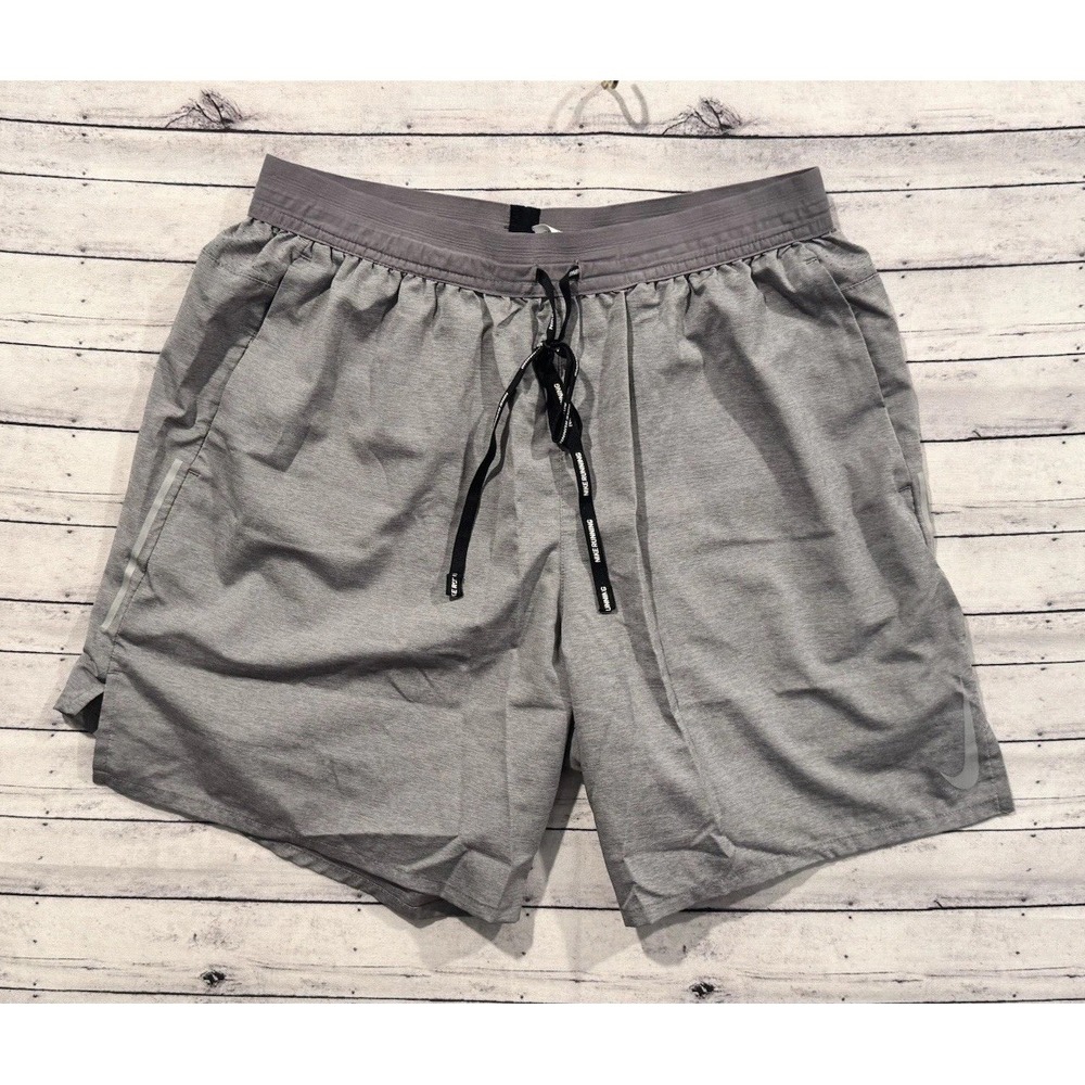 Nike Mens Running Short Sz L Gray Lined Active Performance Reflective CT7943-056